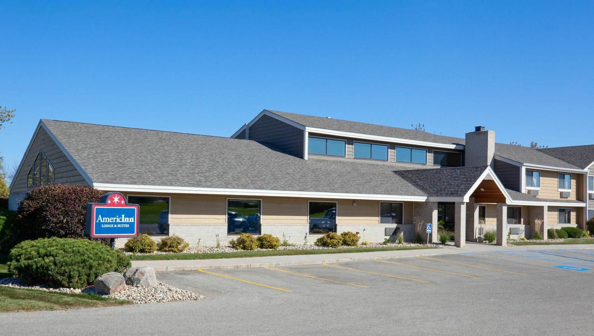 Americinn By Wyndham Clear Lake Exterior foto